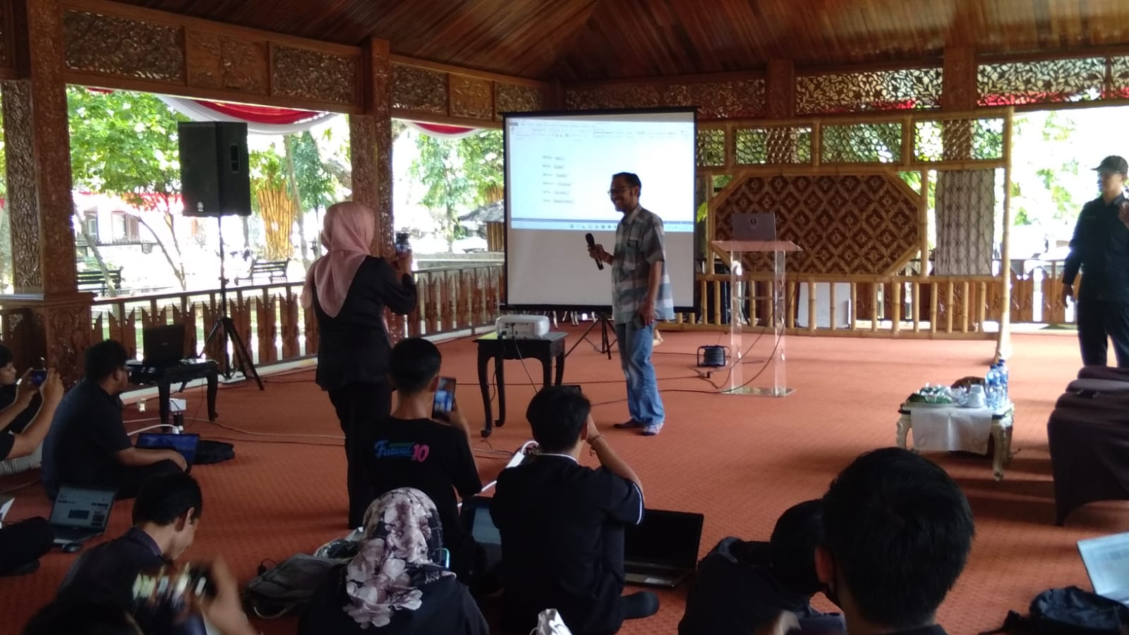 Meningkatkan Kapasitas Operator Webdesaku Guna Mendukung Perkembangan Desa